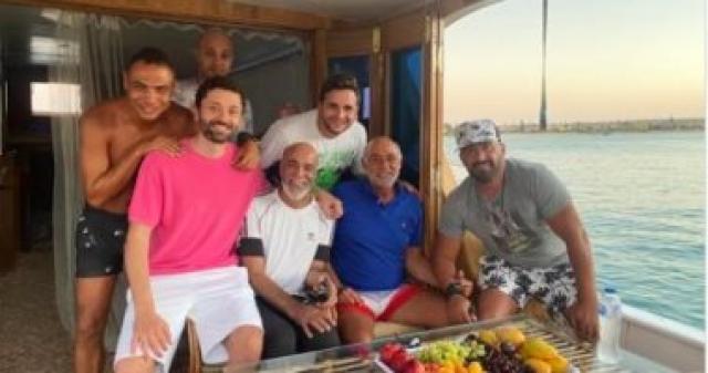 السقا وكريم محمود عبد العزيز ومصطفي خاطر وسليمان عيد