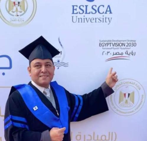 الدكتور محمود البرنس