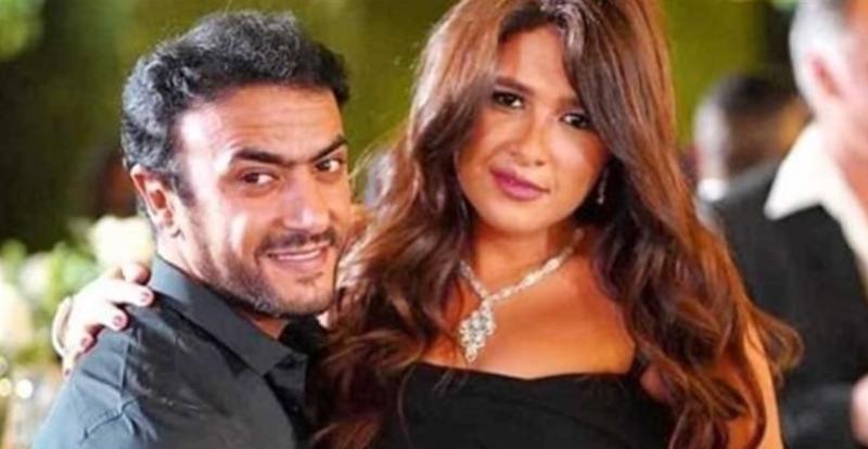ياسمين عبد العزيز وزوجها أحمد العوضي 