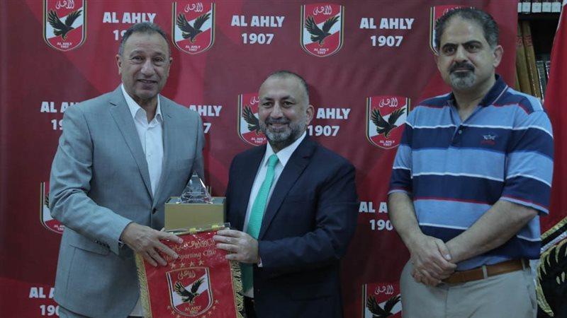 الخطيب يستقبل رئيس نادي الوحدات الأردني