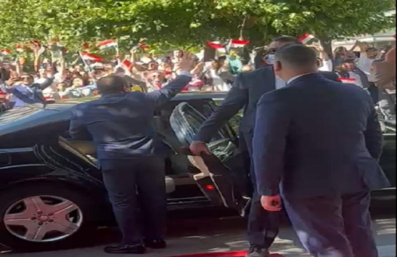 الجالية المصرية تستقبل الرئيس 