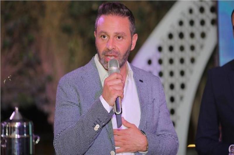 حازم امام