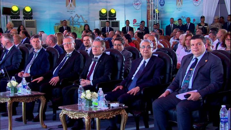 الصور الأولى للصبة الخرسانية لـ الضبعة