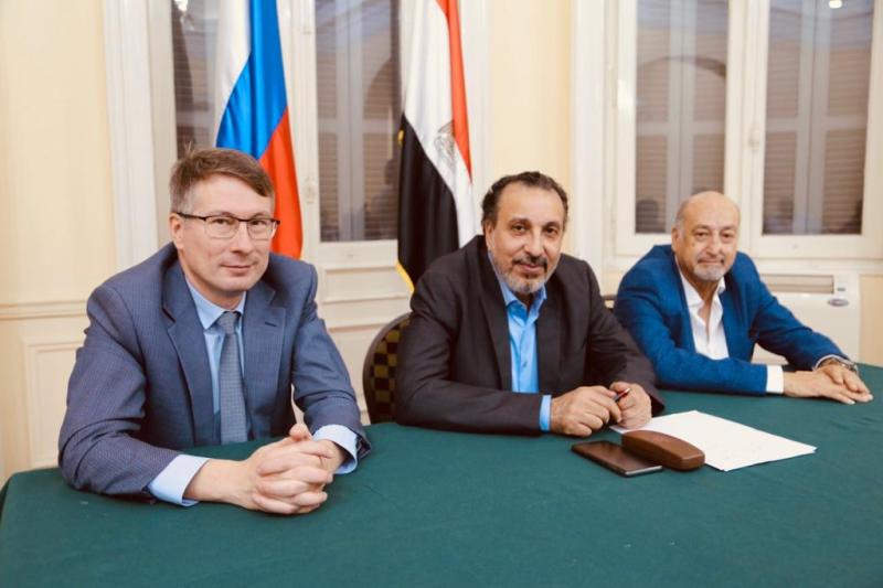 ندوة بمقر البيت الروسى بالدقى