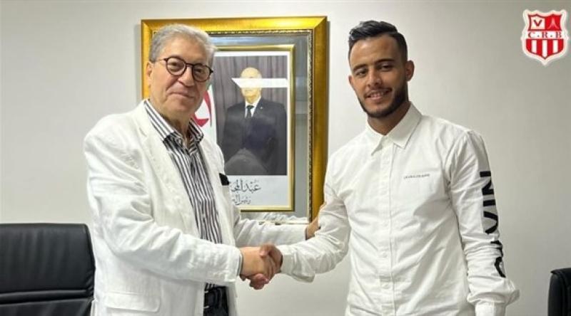 شباب بلوزداد الجزائري يضم بلعيد حميدي
