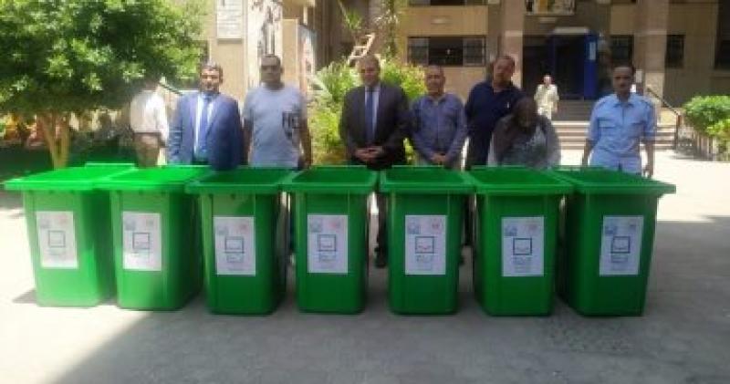 حاويات قمامة صديقة للبيئة