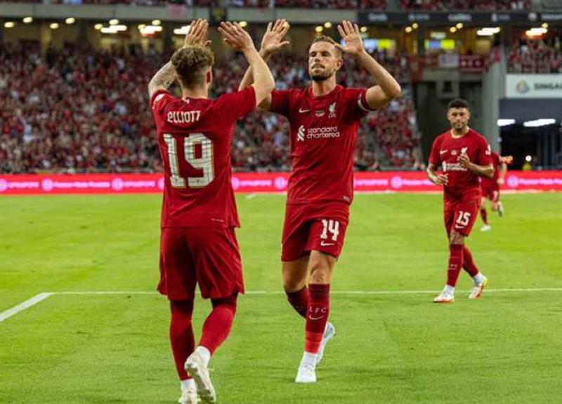 يفربول وكريستال بالاس الودية علي استاد سنغافورة الوطني