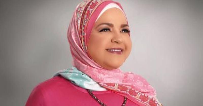  حنان ماضى  