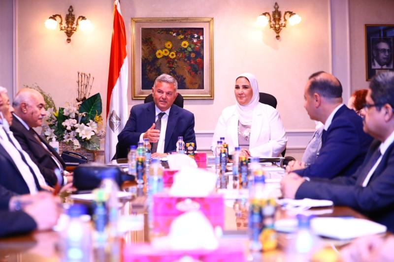 خلال اللقاء 