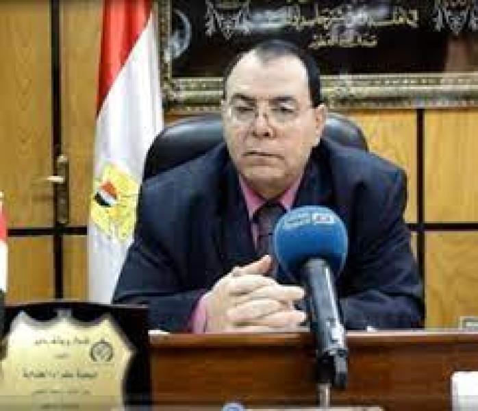 رئيس جامعة الأزهر يتابع أعمال التكهين ورفع المخلفات بحرم الجامعة بمدينة نصر