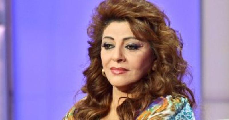هالة صدقى