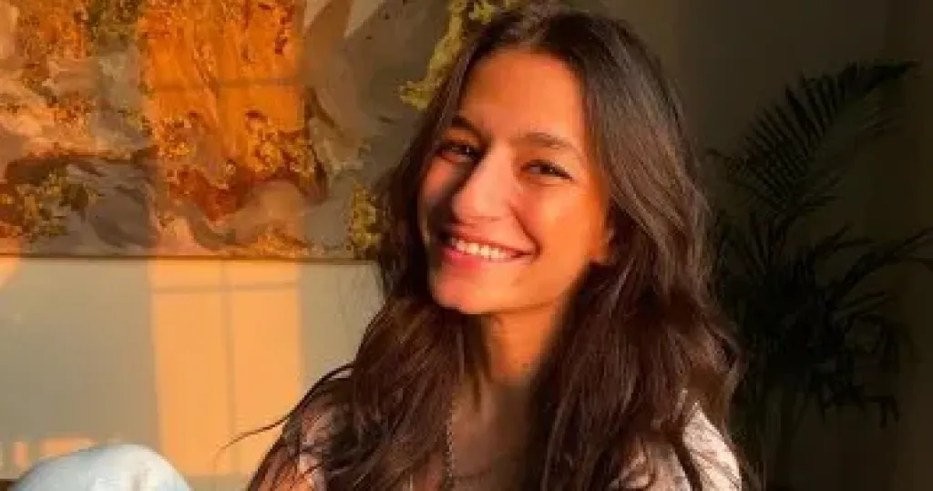 أميرة أديب