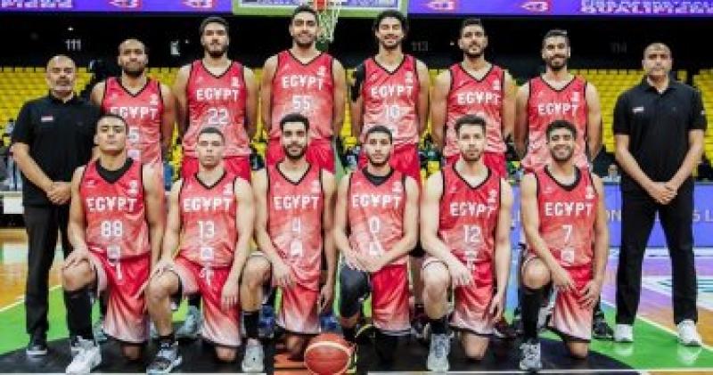 منتخب كرة السلة 