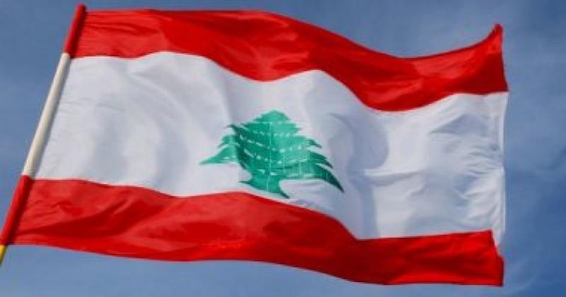 علم لبنان