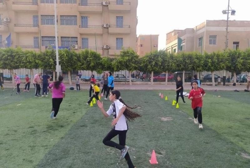 استمرار تدريب طلاب مدارس الشرقية على الهوكى 