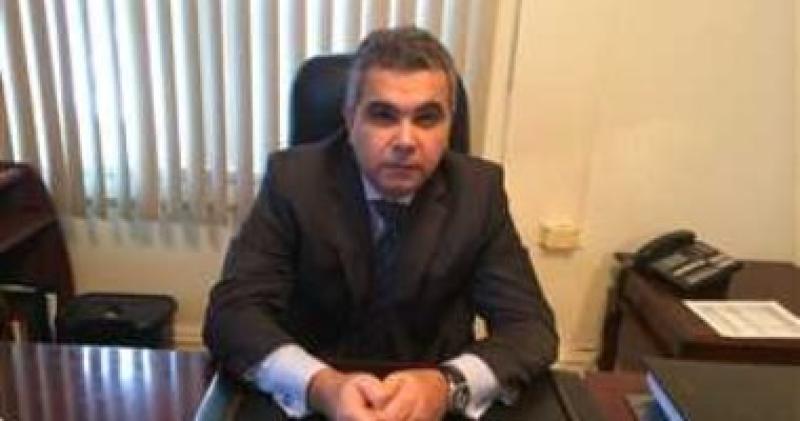السفير معتز زهران