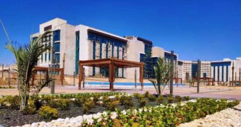 الجامعات الأهلية