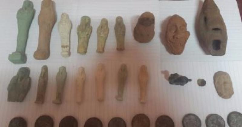  اثار  