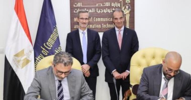 توقيع اتفاقية بين نوكيا ومصنع اتصال