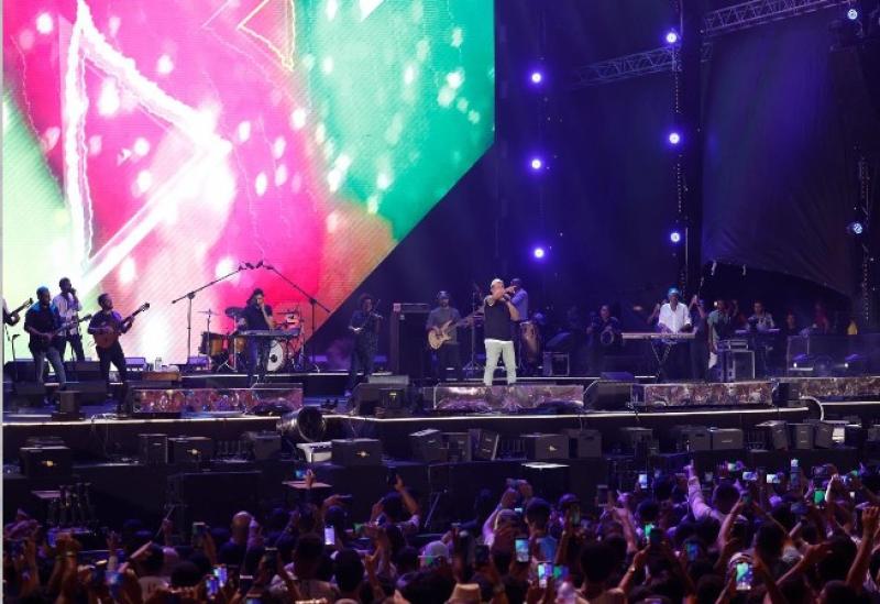 عمرو دياب