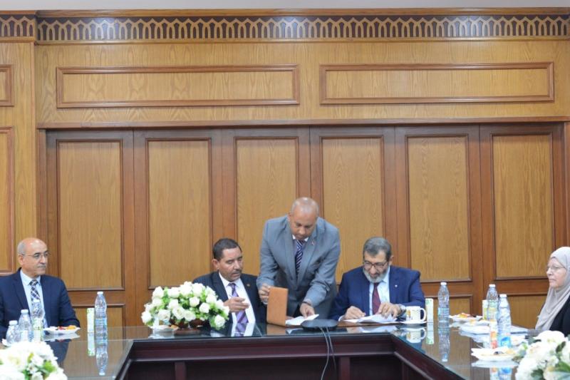  توقيع بروتوكول تعاون بين القومية للاستشعار من البُعد والمركز القومي لبحوث الإسكان والبناء