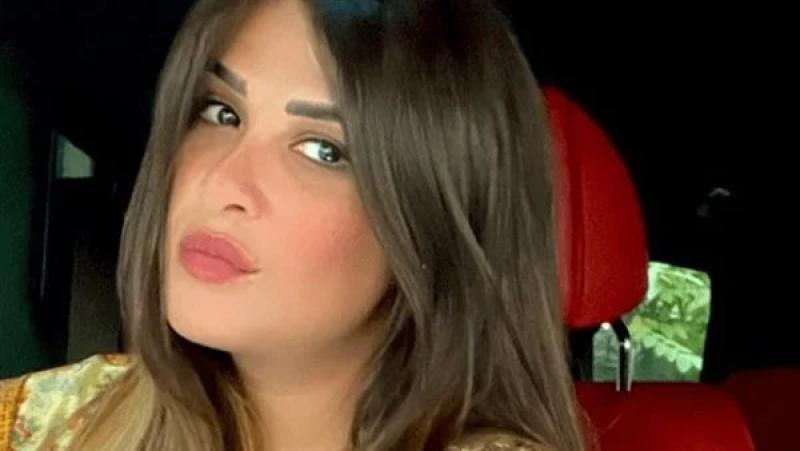  ياسمين عبدالعزيز