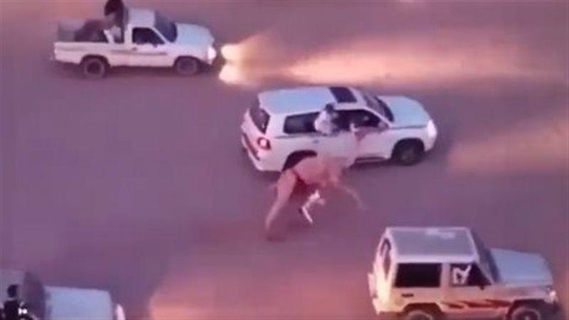 محاولة إنقاذ طفل من الموت
