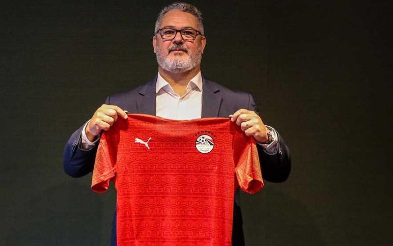البرازيلي روجيرو ميكالي