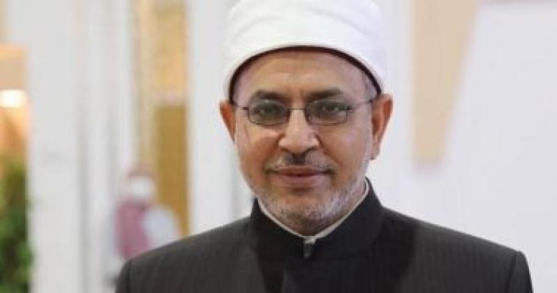 الدكتور سلامة داود