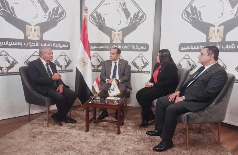 اكمل نجاتي بصالون التنسيقية
