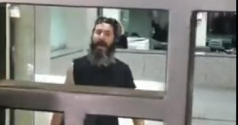 محتجز الرهائن فى لبنان يسلم نفسه للشرطة