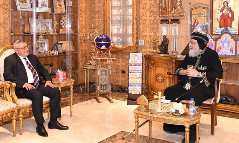 البابا تواضروس يلتقي سفير أرمينيا
