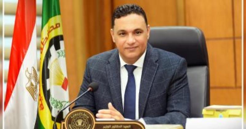   محافظ الدقهليه  