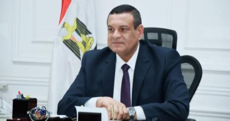اللواء هشام آمنة