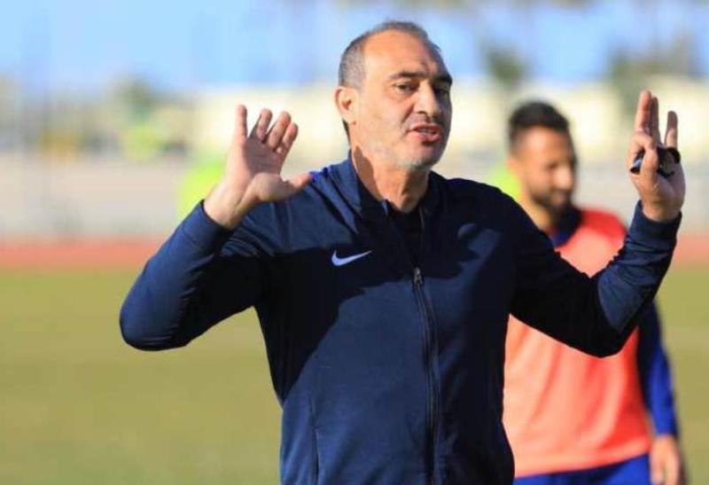 على ماهر 