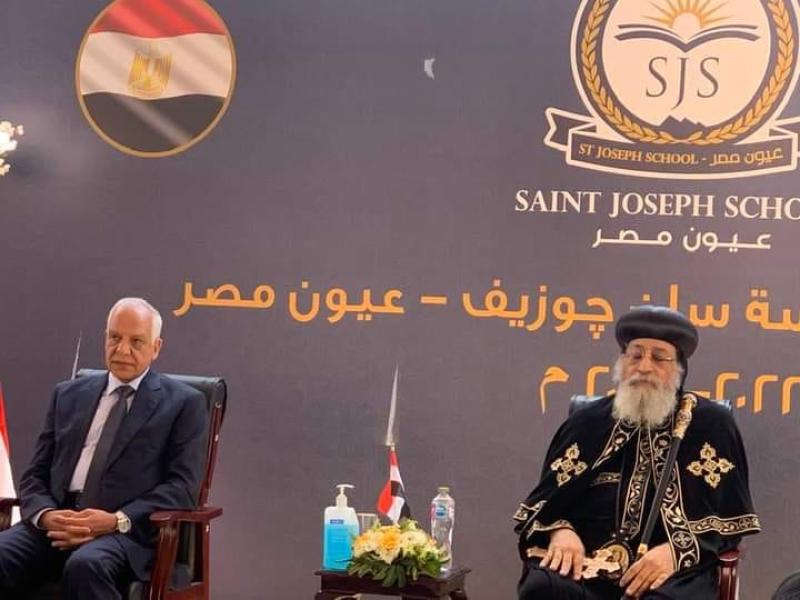 جانب من الافتتاح 