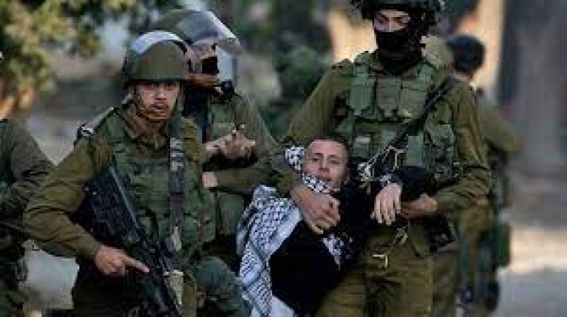 صورة ارشيفية لاعتداء قوات الاحتلال علي مدني
