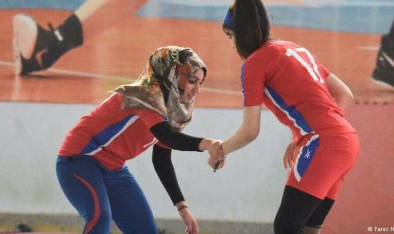 مصارعة نسائية