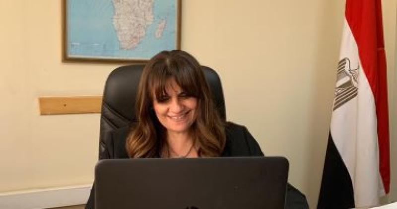 السفيرة سها جندي وزيرة الهجرة  