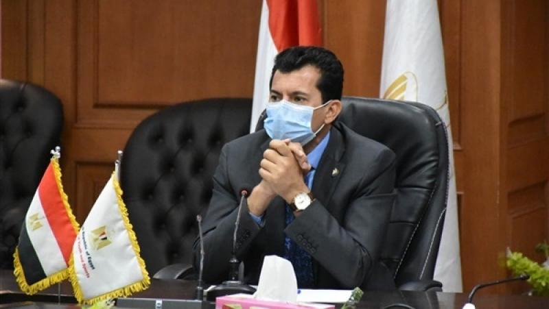 الدكتور أشرف صبحى