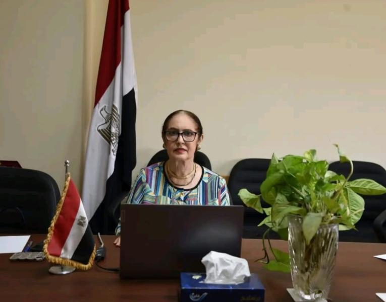 السفيرة نائلة جبر 