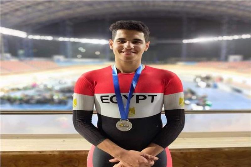 يوسف الشريف لاعب منتخب مصر للدراجات