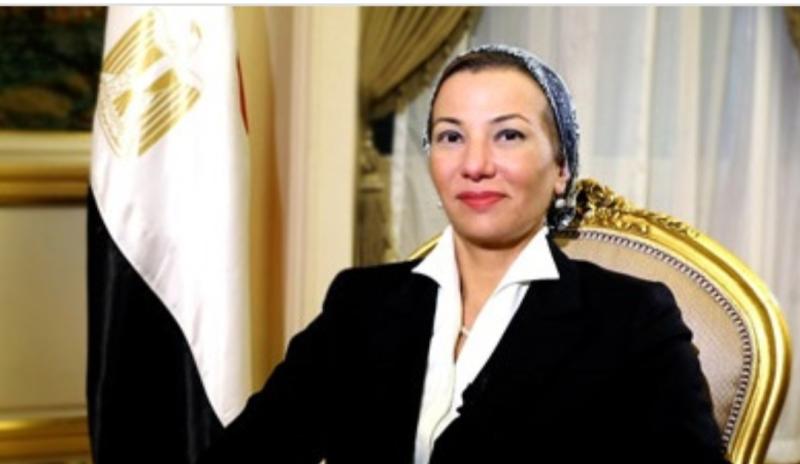 وزيرة البيئة 