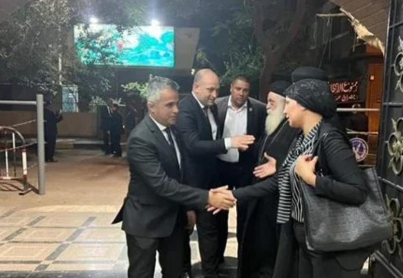 وفد التنسيقية خلال العزاء 