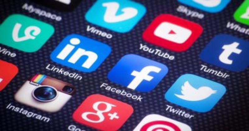 مواقع التواصل الاجتماعى -أرشيفية