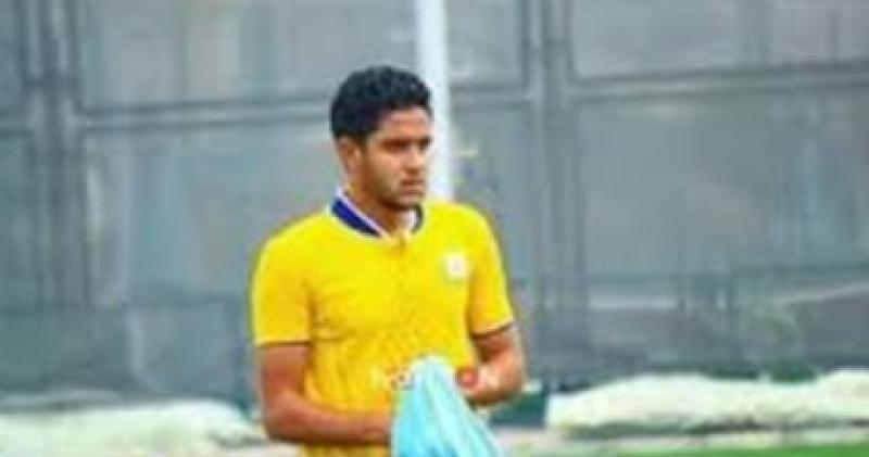 محمد عمار لاعب الاسماعيلى