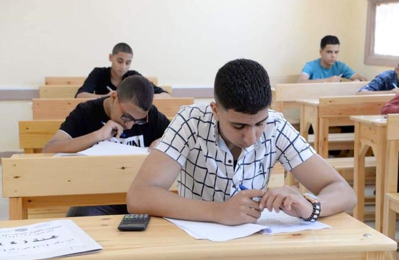 امتحانات الثانوية العامة 
