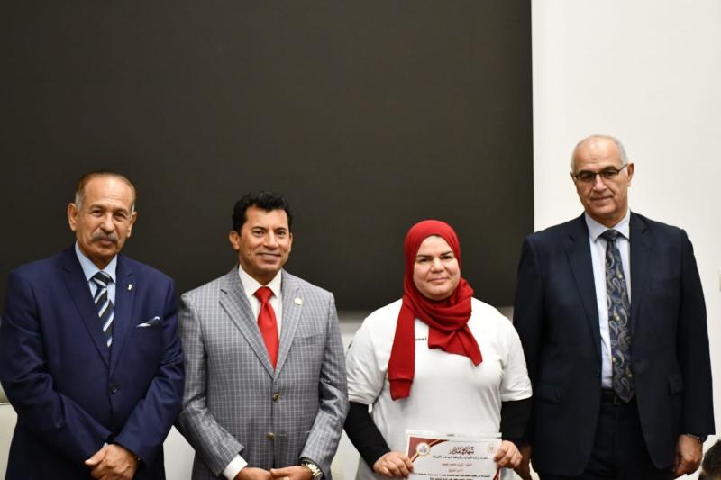 خلال الاستقبال