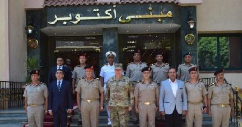 مبني أكتوبر