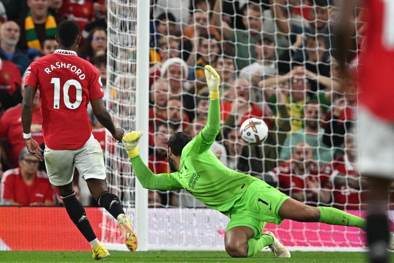 ليفربول ومانشستر يونايتد 